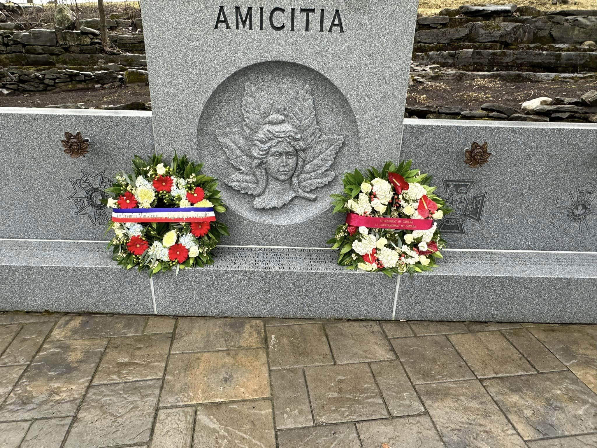 Amicitia France Canada Monument 
